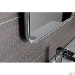 Badkamerspiegel Sapho Float 60x80 Cm LED-Verlichting Frame Wit -Winkel Voor Huis- En Badkamerartikelen 22572 badkamerspiegel sapho float 60x80 cm led verlichting frame wit 3