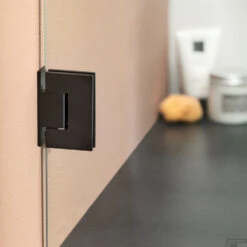 Nisdeur By Sealskin 'I AM' 90x200 Cm Mat Zwart Helder Antikalk Glas -Winkel Voor Huis- En Badkamerartikelen ck200906195100 nisdeur get wet by sealskin i am 90x200 cm mat zwart helder antikalk glas 3