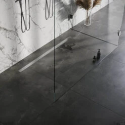 Douchegoot Brauer Zero RVS Inclusief Vloerflens 140x7 Cm Tegelinlegrooster Omkeerbaar -Winkel Voor Huis- En Badkamerartikelen douchegoot brauer rvs inclusief vloerflens 140x7 cm zero tegelinlegrooster omkeerbaar sfeer2