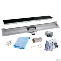 RVS Douchegoot Muurflens Met Uitneembaar Sifon 70x7cm 6,7cm Diep GLAS ROOSTER -Winkel Voor Huis- En Badkamerartikelen muur glas rooster 70cm shop