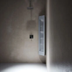 Sunshower Combi White UV En Infrarood Opbouwapparaat 29x144x22.8 Cm Aluminium Wit -Winkel Voor Huis- En Badkamerartikelen sunshower combi white uv en infrarood opbouwapparaat 29x144x22.8 cm aluminium 4